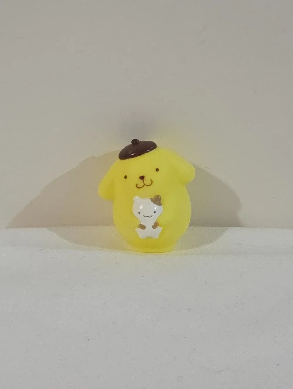 Pompompurin and friend mini figure